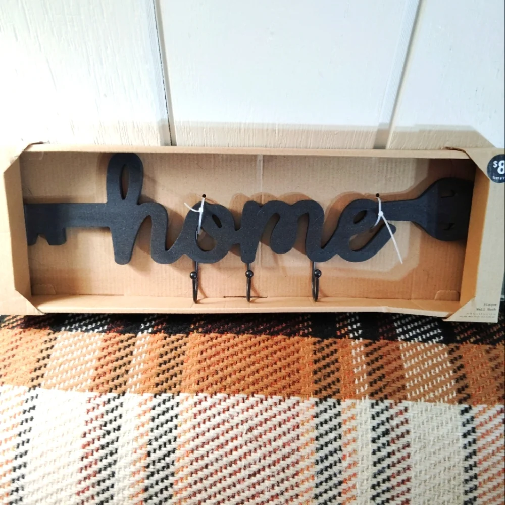 BUNDLE OF 2!! Wooden 'Eat' and 'Home' Wall Decor Set. NEW!!